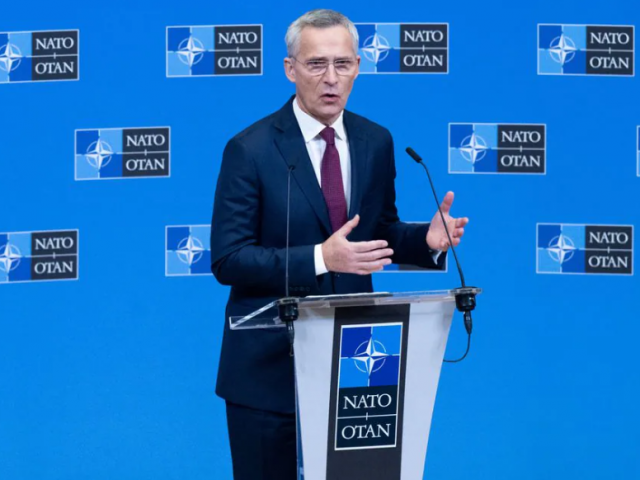 Thế giới - NATO chi hơn 1 tỉ USD mua đạn pháo, dành hỗ trợ Ukraine