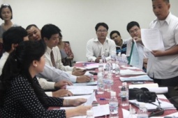 Tin tức trong ngày - Tổng Giám đốc Công ty Quốc Cường Gia Lai khai gì tại công an?