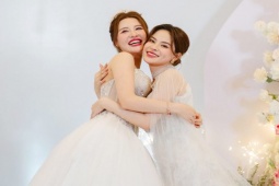 Bạn trẻ - Cuộc sống - Cặp bạn thân không sinh cùng ngày cùng tháng nhưng quyết cưới cùng giờ