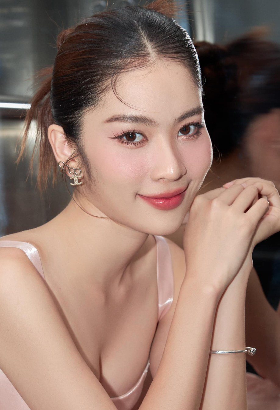 Nam Anh: 'Tôi từng gặp "tai nạn" khi làm đẹp ngày Tết' - 4