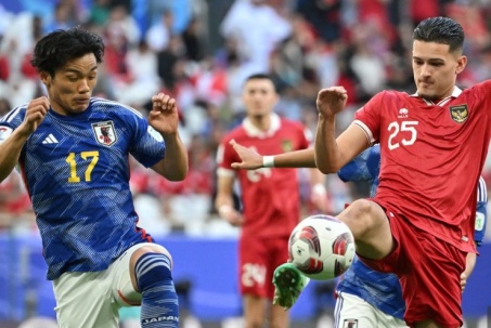 Video bóng đá Nhật Bản - Indonesia: Penalty và phản lưới, lấy "vé vàng" ấn tượng (Asian Cup)