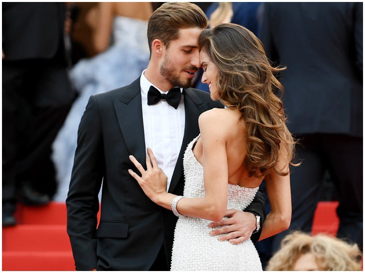 Người đàn ông nên quan tâm đến cảm xúc của phụ nữ hơn.