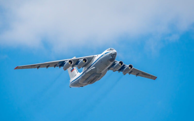 Máy bay vận tải quân sự IL-76. Ảnh: Shutterstock