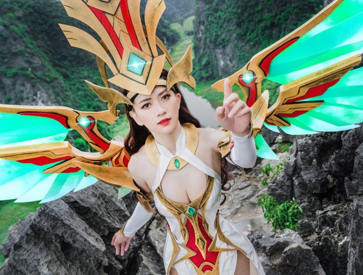 Nhìn lại loạt ảnh cosplay cực chất của Lê Bống trong quá khứ - 7