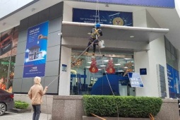 Cận Tết, những người làm công việc này thu tiền triệu mỗi ngày