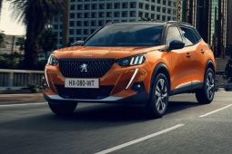 Peugeot 2008 có gì xứng hơn Hyundai Kona khi chênh gần 100 triệu?