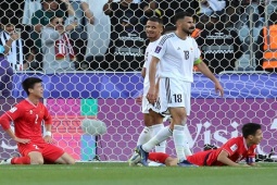 Bóng đá - ĐT Việt Nam &amp; căn bệnh thua cuối trận: Ám ảnh thẻ đỏ, penalty và sai lầm tai hại