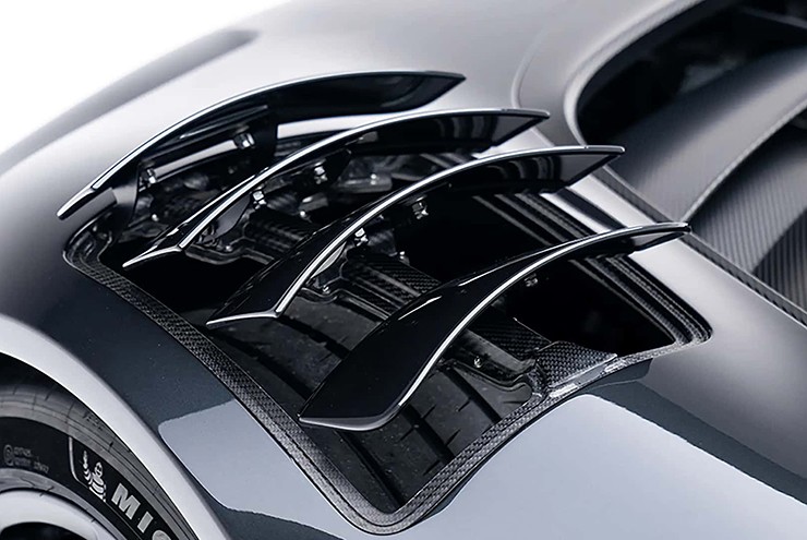Mercedes-AMG One đầu tiên lên sàn xe cũ giá hơn 115 tỷ đồng - 4