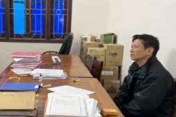 Tin tức trong ngày - Tin tức 24h qua: Kéo lê xe cảnh sát tóe lửa, tài xế khai gì?