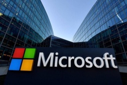 Microsoft sắp đuổi kịp Apple, nhưng vẫn đau đầu vì bài toán nan giải này