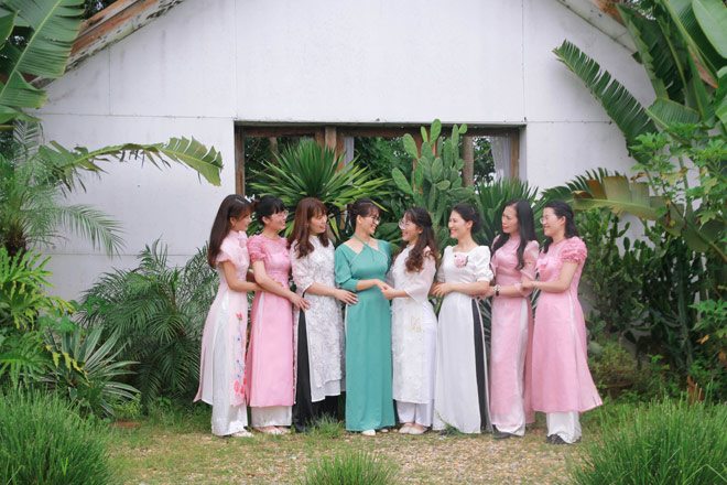 8 chị em Thiên Tân đều đã trưởng thành và có công việc ổn định