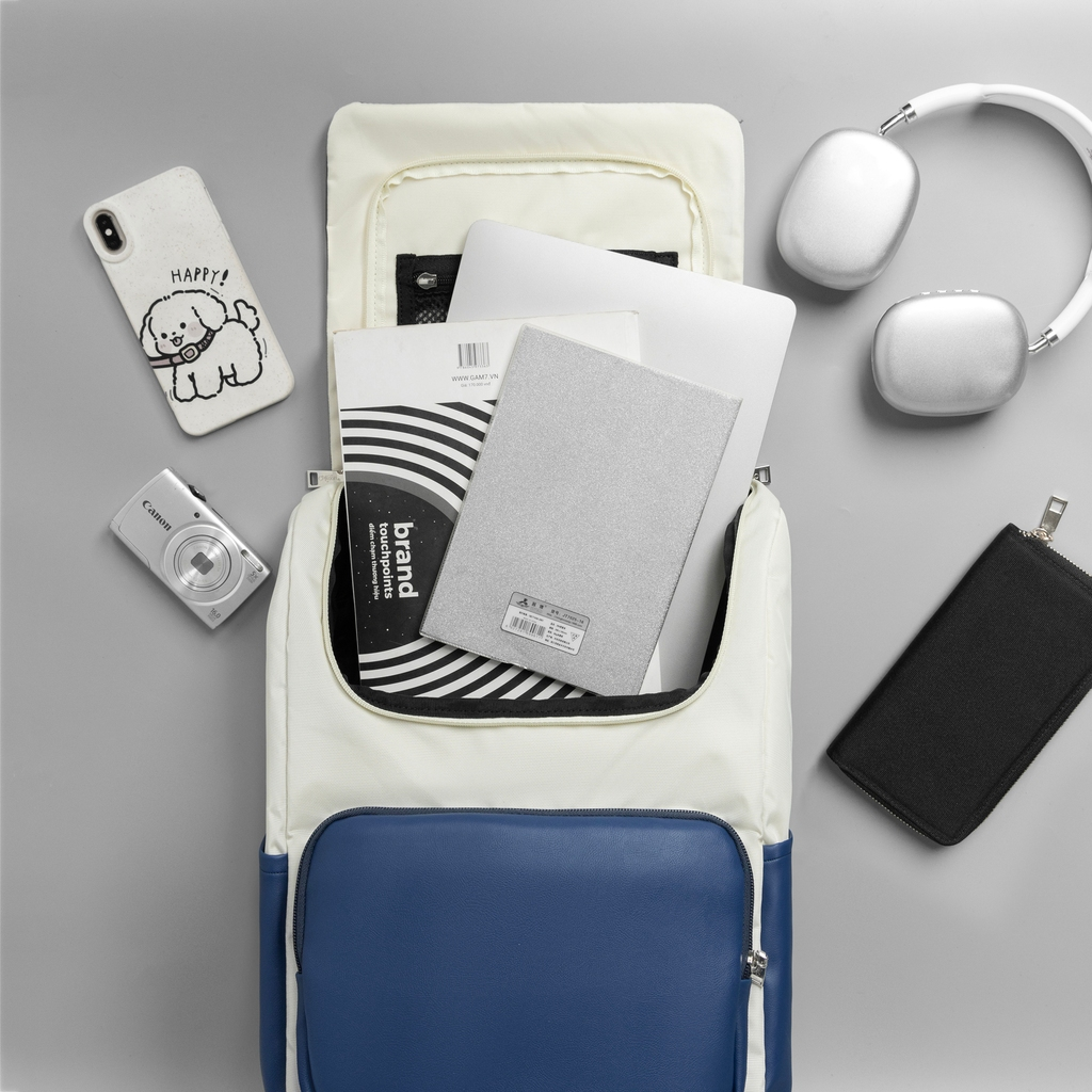 Balo phối da PAIX đựng laptop thời trang của Midori giảm 50% từ 550.000 đồng xuống còn 275.000 đồng.