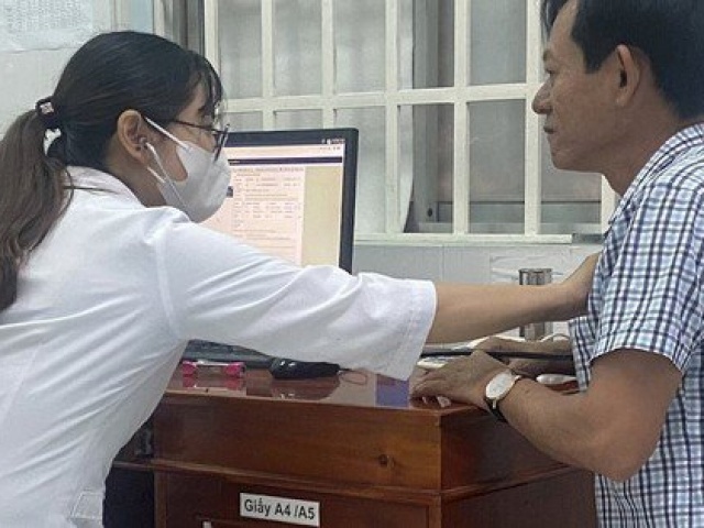 Tin tức trong ngày - Sở Y tế Bình Dương lên tiếng vụ bệnh nhân xin về để chôn cất nhưng lại được bệnh viện khác cứu sống