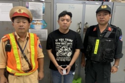 Pháp luật - Tiền Giang: Khám phá bất ngờ của CSGT khi kiểm tra nồng độ cồn