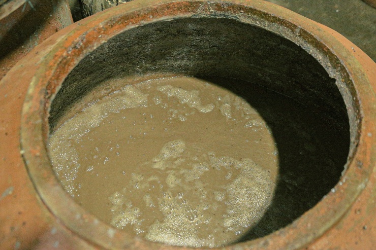 Làng nghề nước mắm lâu đời ở Đà Nẵng 'chạy đua' những ngày giáp Tết - 7