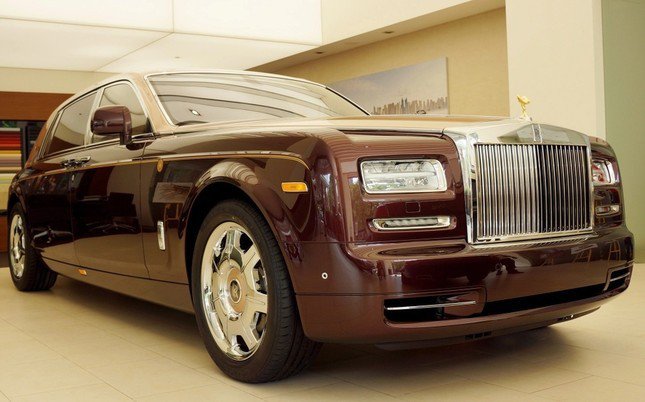 Khách hàng thượng lưu luôn quan tâm tới những sản phẩm đặt riêng của Rolls-Royce. Ảnh: Anh Xuân.