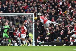 Bóng đá - Arsenal "không chiến" số 1 Ngoại hạng Anh, Harry Kane là trùm đánh đầu