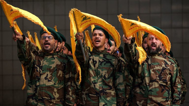 Các chiến binh Hezbollah ở Beirut, Lebanon.