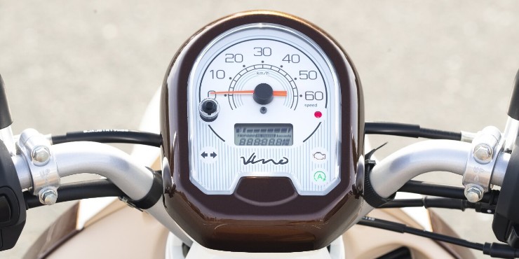 Yamaha Vino 50 2024 trình làng - siêu tiết kiệm xăng, kiểu dáng lại cực "cool" - 2