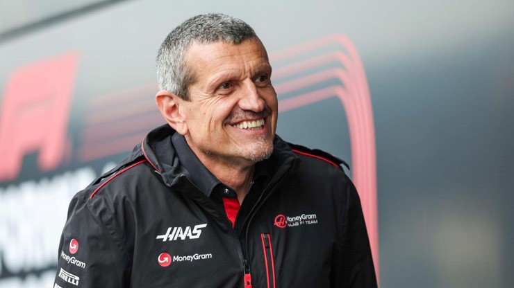 Guenther Steiner rời khỏi vị trí đội trưởng đội đua Haas