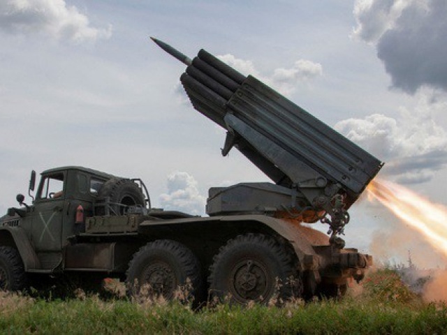 Thế giới - Ukraine "khui" được vũ khí Nga trên bán đảo Crimea và biển Đen