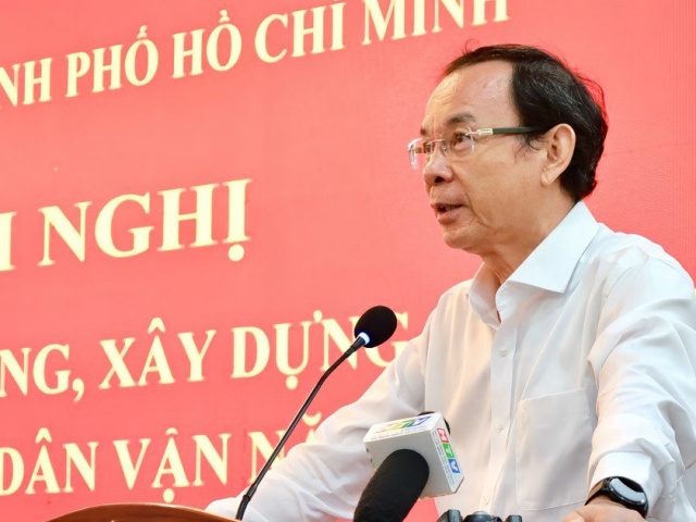 Tin tức trong ngày - Bí thư Nguyễn Văn Nên nói về việc thu phí vỉa hè tại TP.HCM