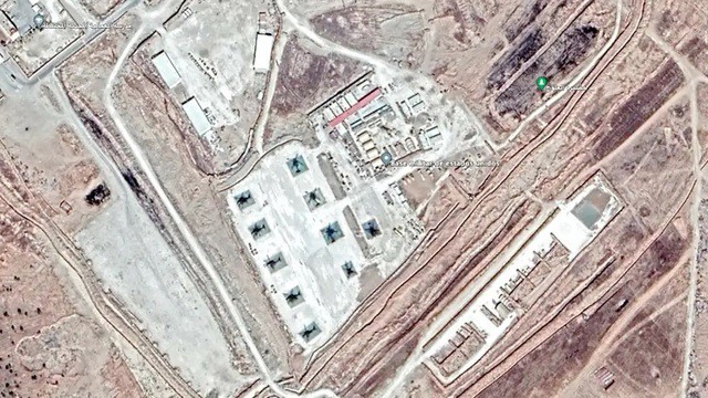 Các quan chức Mỹ cho biết căn cứ al-Shaddadi ở phía Đông Bắc Syria ngày 29-1 bị tấn công bằng tên lửa. Ảnh: Google Earth