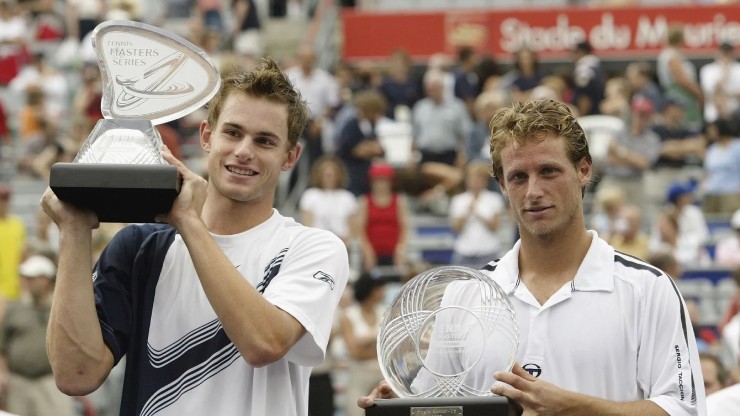 Chung kết US Open 2003: Andy Roddick (trái) thắng Juan Carlos Ferrero