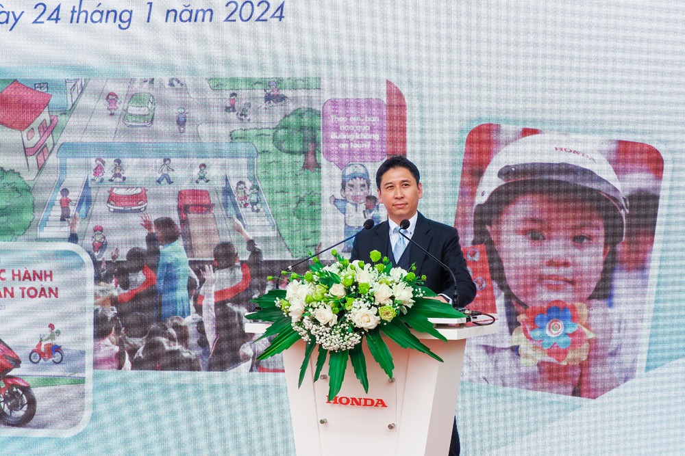 Ông Motofumi Marutani - Phó Tổng Giám đốc Công ty Honda Việt Nam phát biểu tại buổi lễ