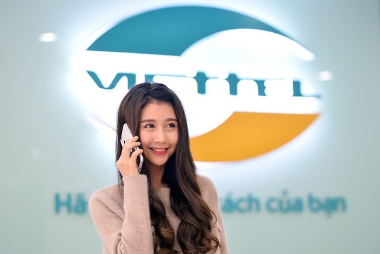 Viettel Telecom đang tung nhiều ưu đãi dịp Tết Nguyên đán Giáp Thìn 2024.