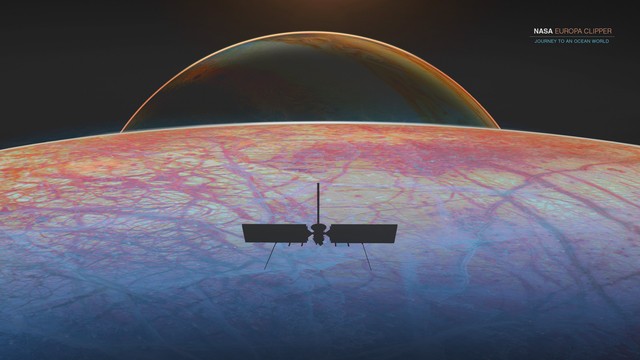 Mặt trăng sự sống Europa của Sao Mộc với tàu vũ trụ Europa Clipper sẽ bay bên trên trong tương lai - Ảnh đồ họa: NASA