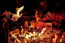 Tin tức trong ngày - Thủ tướng yêu cầu không tổ chức lễ hội tràn lan, xử nghiêm việc lợi dụng tâm linh để trục lợi