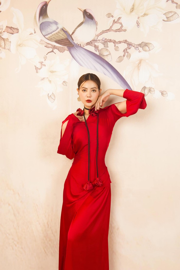 Cô được yêu mến bởi những vai diễn đa dạng trên màn ảnh.
