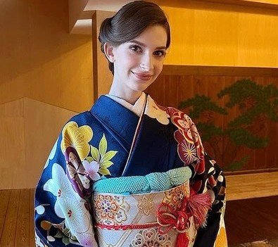 Hoa hậu Nhật Bản 2024 bị tố gian díu với đàn ông hơn 19 tuổi đã có gia đình - 1