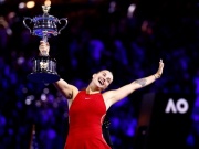 Thể thao - Người đẹp tennis Sabalenka mơ vượt Sharapova, chỉ 2 đối thủ “chung mâm”