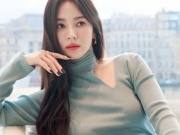 Làm đẹp - &quot;Nữ thần không tuổi&quot; Song Hye Kyo có làn da trắng phát sáng khiến bao ánh mắt đổ dồn