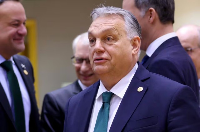 Thủ tướng Hungary Viktor Orban tham dự hội nghị thượng đỉnh EU ngày 1-2. Ảnh: Reuters