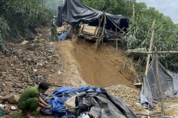 Tin tức trong ngày - Quảng Nam xin được nổ mìn đánh sập 78 hầm vàng trái phép