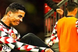 Bóng đá - Ronaldo & những lần hờn dỗi tai tiếng: Ghi bàn không ăn mừng, bỏ dở trận đấu