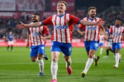 Bóng đá - 2 bí quyết giúp "tý hon" Girona tạo nên câu chuyện "cổ tích" tại La Liga