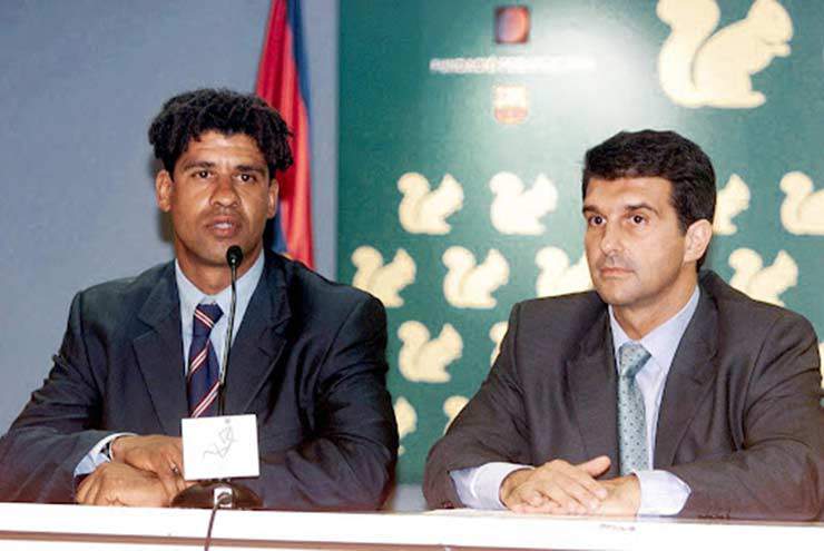 HLV Rijkaard và Laporta năm 2003