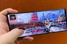 Thời trang Hi-tech - 4 điện thoại chơi game "ngầu" nhất Tết này