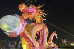 Tin tức trong ngày - Vẻ đẹp cặp linh vật rồng "song long chầu ngọc" ở Quảng Bình