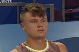 Thể thao - Nóng nhất thể thao tối 3/2: Rune cho trình làng kiểu tóc "thổ dân"