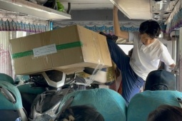 Tin tức trong ngày - "Chuyến xe bão táp" xuôi miền Tây ngày 25 Tết