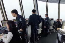 Tin tức trong ngày - Sương mù dày đặc tại sân bay Nội Bài, ngành hàng không họp khẩn