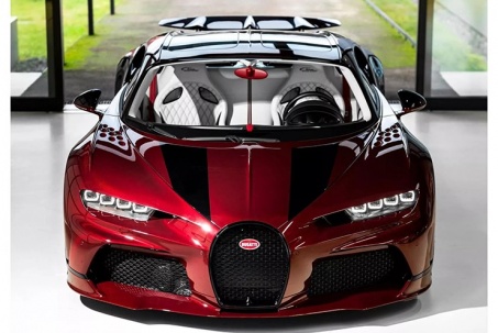 Bugatti bàn giao xe Chiron Super Sport phiên bản đặc biệt dành cho năm rồng