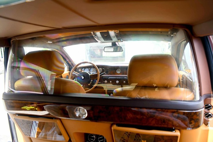 Rolls-Royce Phantom Lửa Thiêng "chốt đơn" thành công sau 7 lần đấu giá - 7