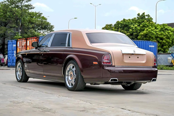 Rolls-Royce Phantom Lửa Thiêng "chốt đơn" thành công sau 7 lần đấu giá - 3