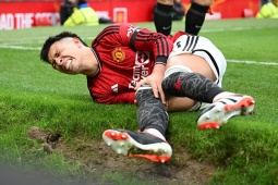 MU xác nhận Martinez phải nghỉ 8 tuần, có kịp đá trận đại chiến Man City?